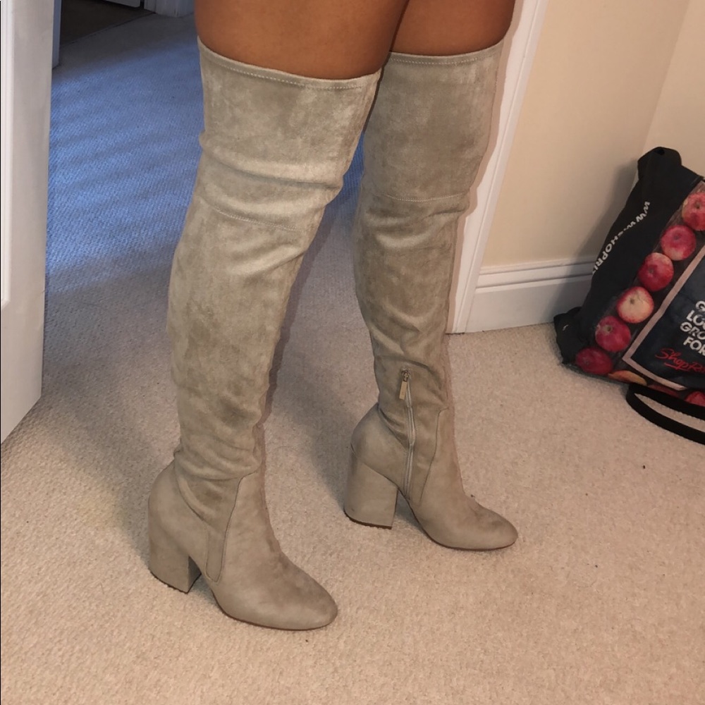 Kendall&kylie boots